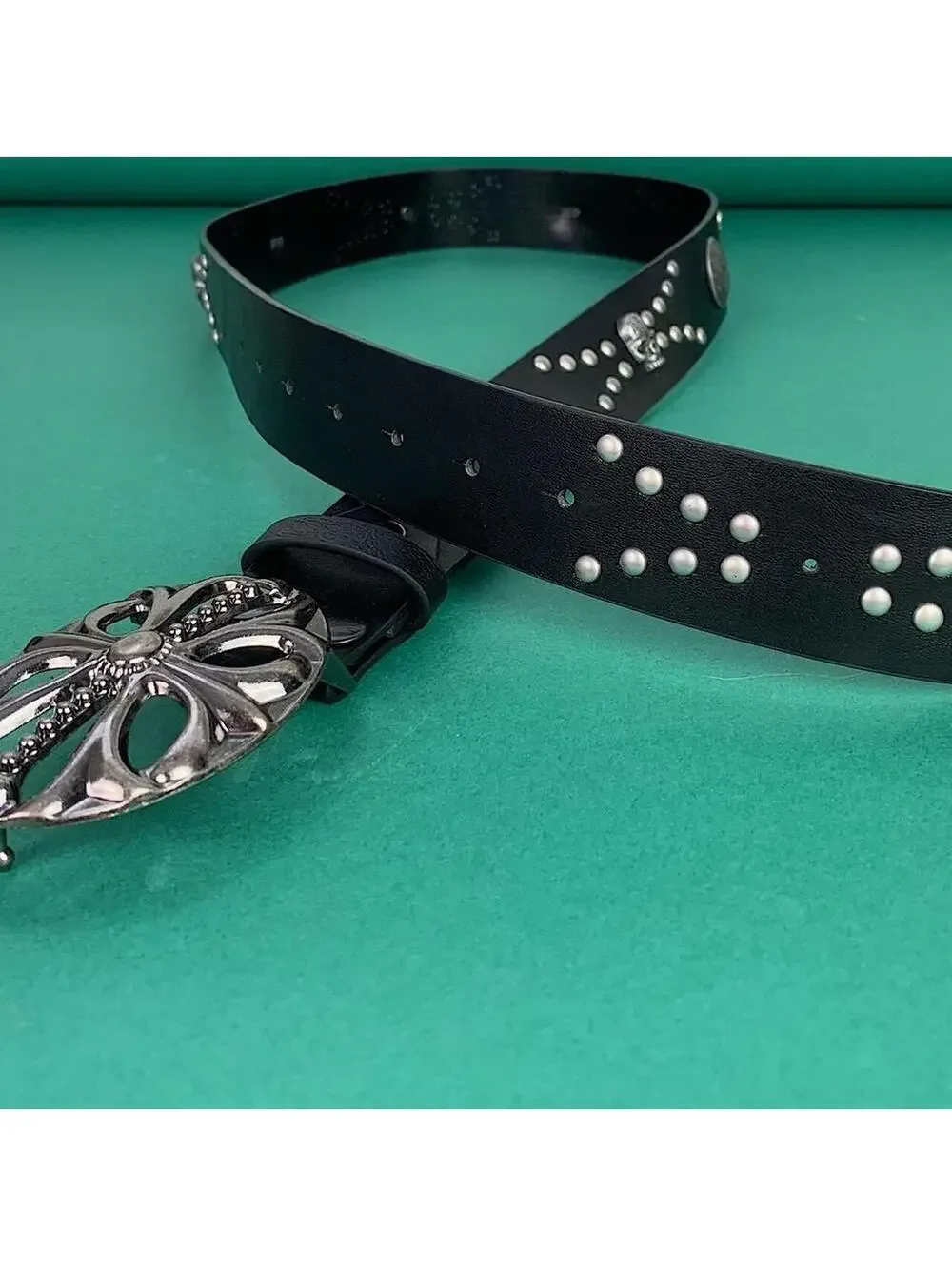 Y2k 2000s vintage style skeleton skull goth emo black belt